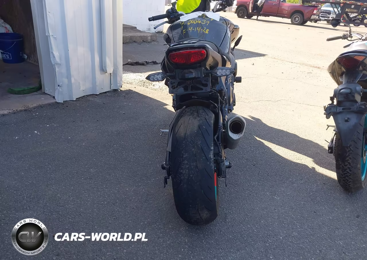 2023 Yamaha Mtn1000 VIN:JYARN79E5PA000639 - 6
