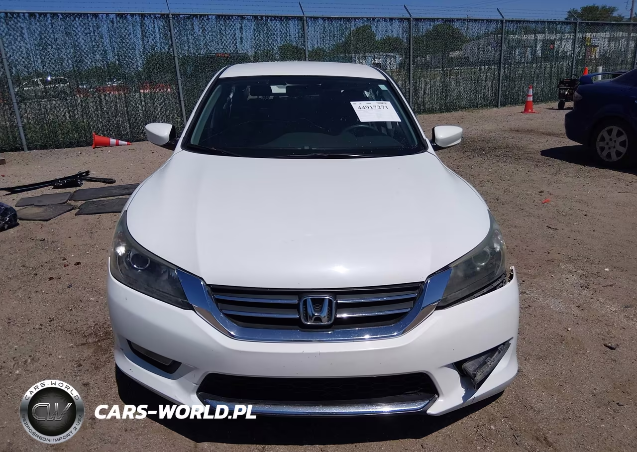 2015 Honda Accord Sport VIN:1HGCR2F56FA263650 - 13