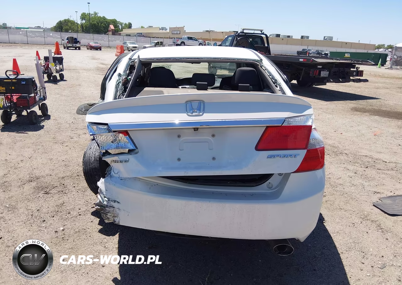 2015 Honda Accord Sport VIN:1HGCR2F56FA263650 - 17