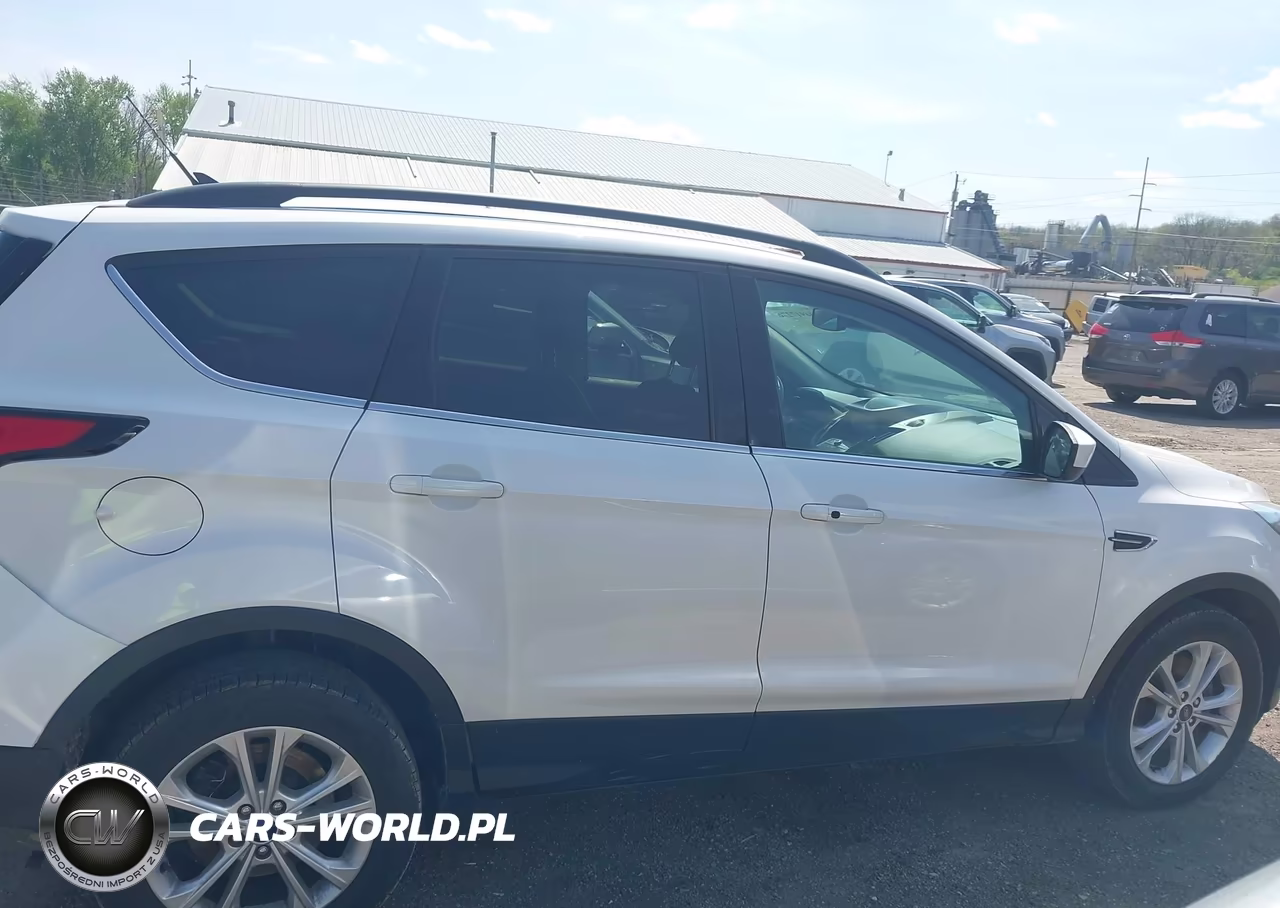 2019 Ford Escape Sel VIN:1FMCU9HD3KUC47937 - 14