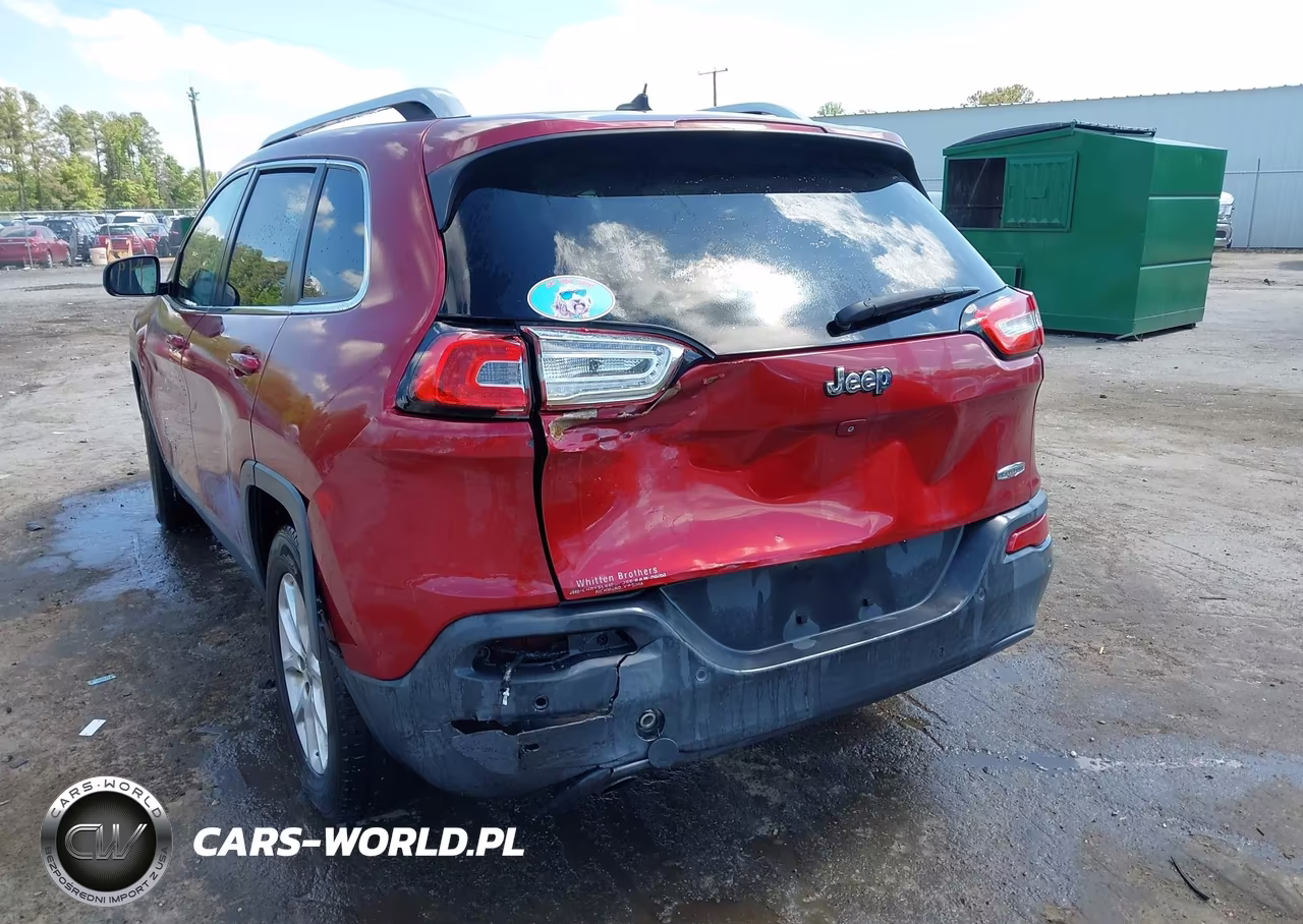 2015 Jeep Cherokee Latitude VIN:1C4PJLCB5FW621010 - 6