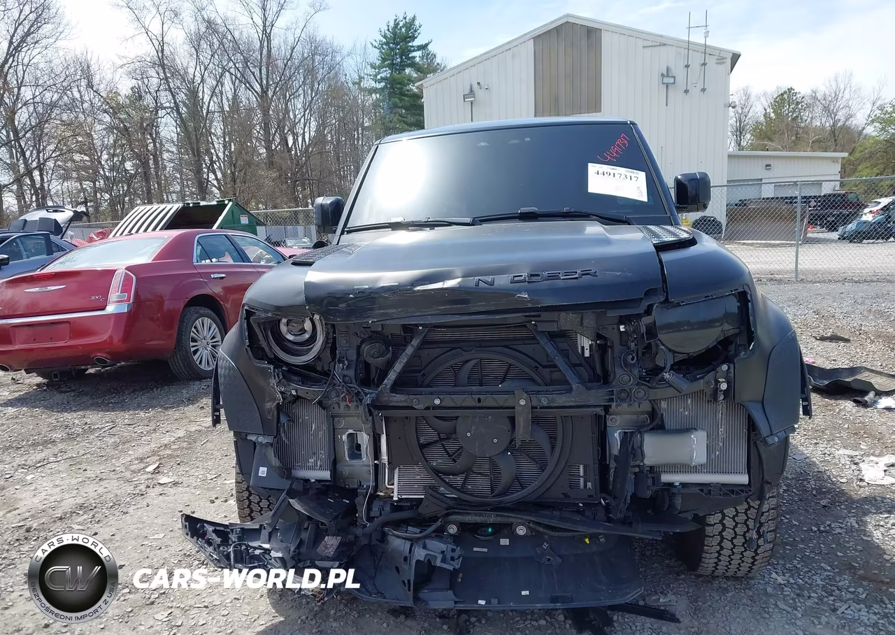 2025 Land Rover Defender 110 P400 X-Dynamic Se VIN:SALE27EU5S2427890 - 12