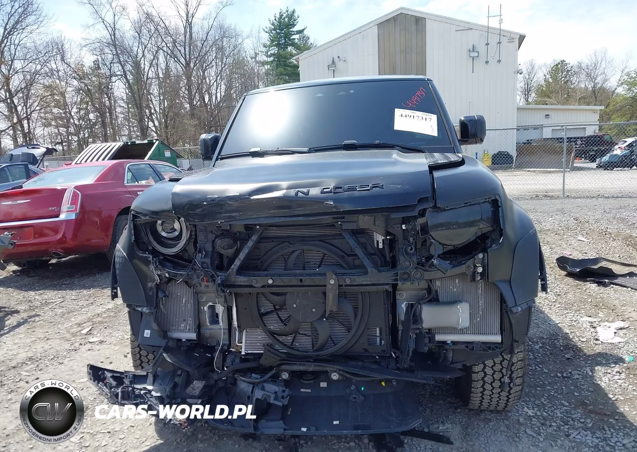 2025 Land Rover Defender 110 P400 X-Dynamic Se VIN:SALE27EU5S2427890 - 6