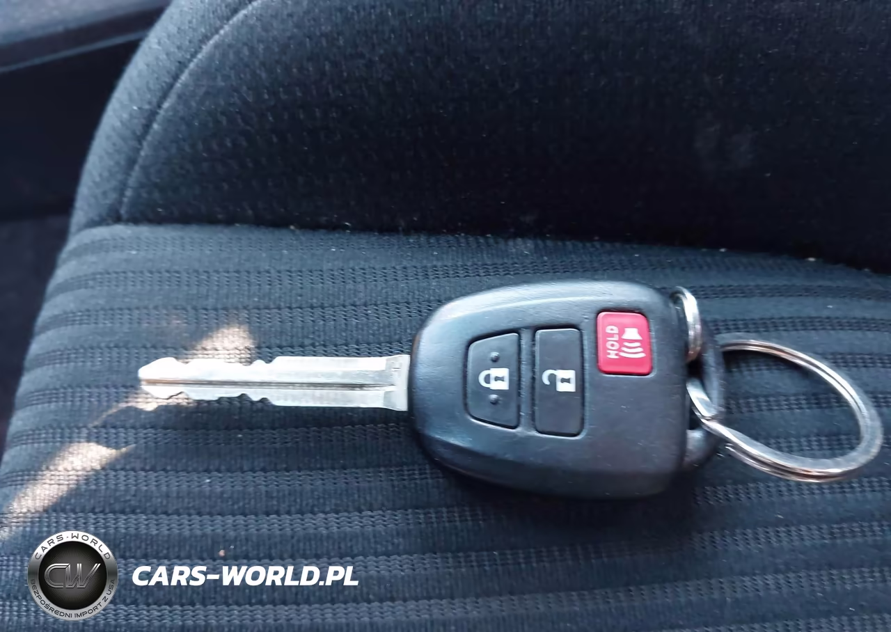 2013 Toyota Rav4 Xle VIN:2T3RFREV4DW113210 - 11