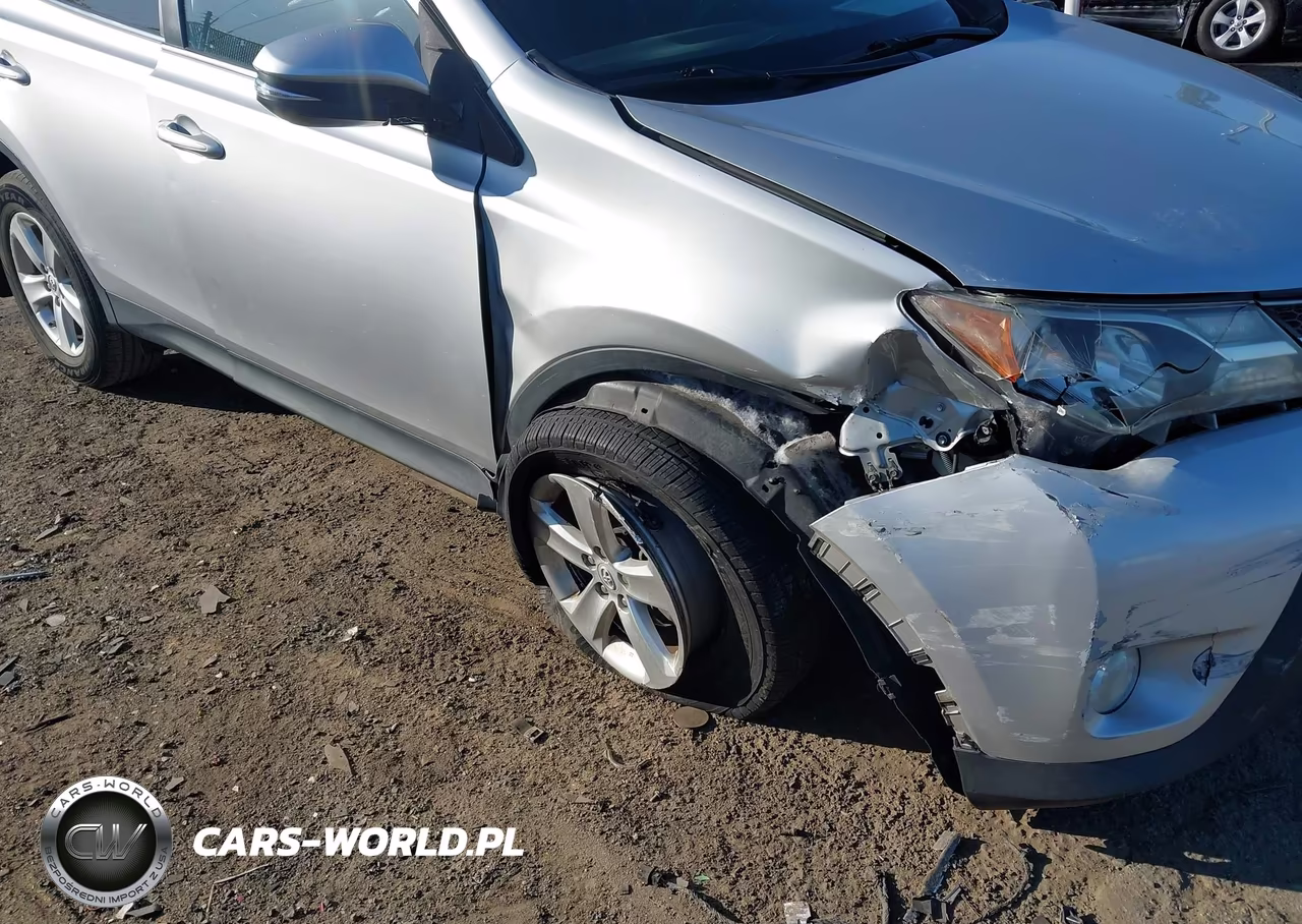 2013 Toyota Rav4 Xle VIN:2T3RFREV4DW113210 - 6
