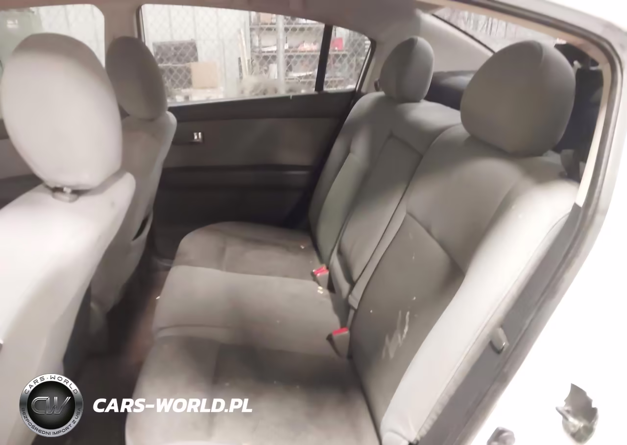 2011 Nissan Sentra 2.0S VIN:3N1AB6AP6BL726029 - 8