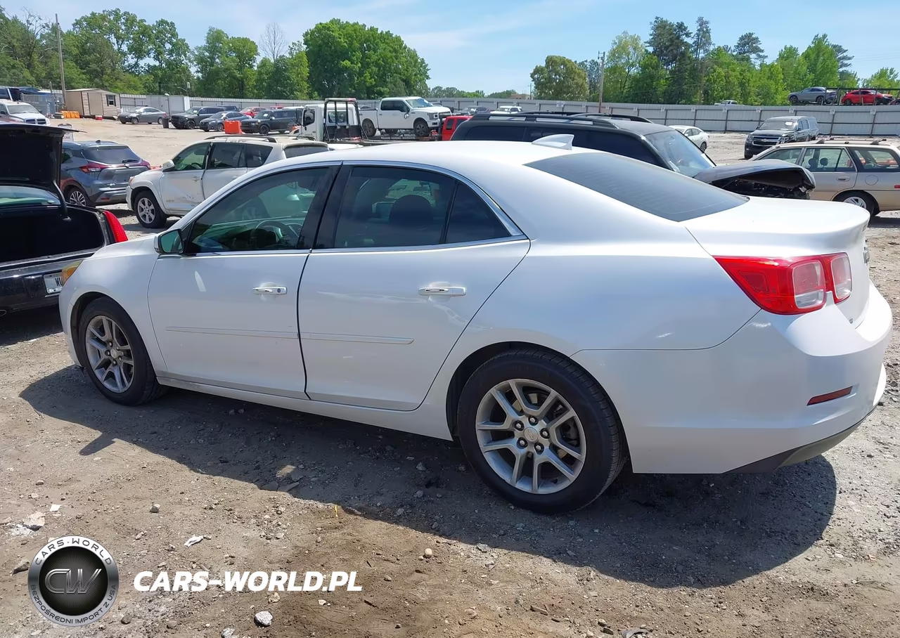 2015 Chevrolet Malibu 1Lt VIN:1G11C5SL7FF211467 - 14