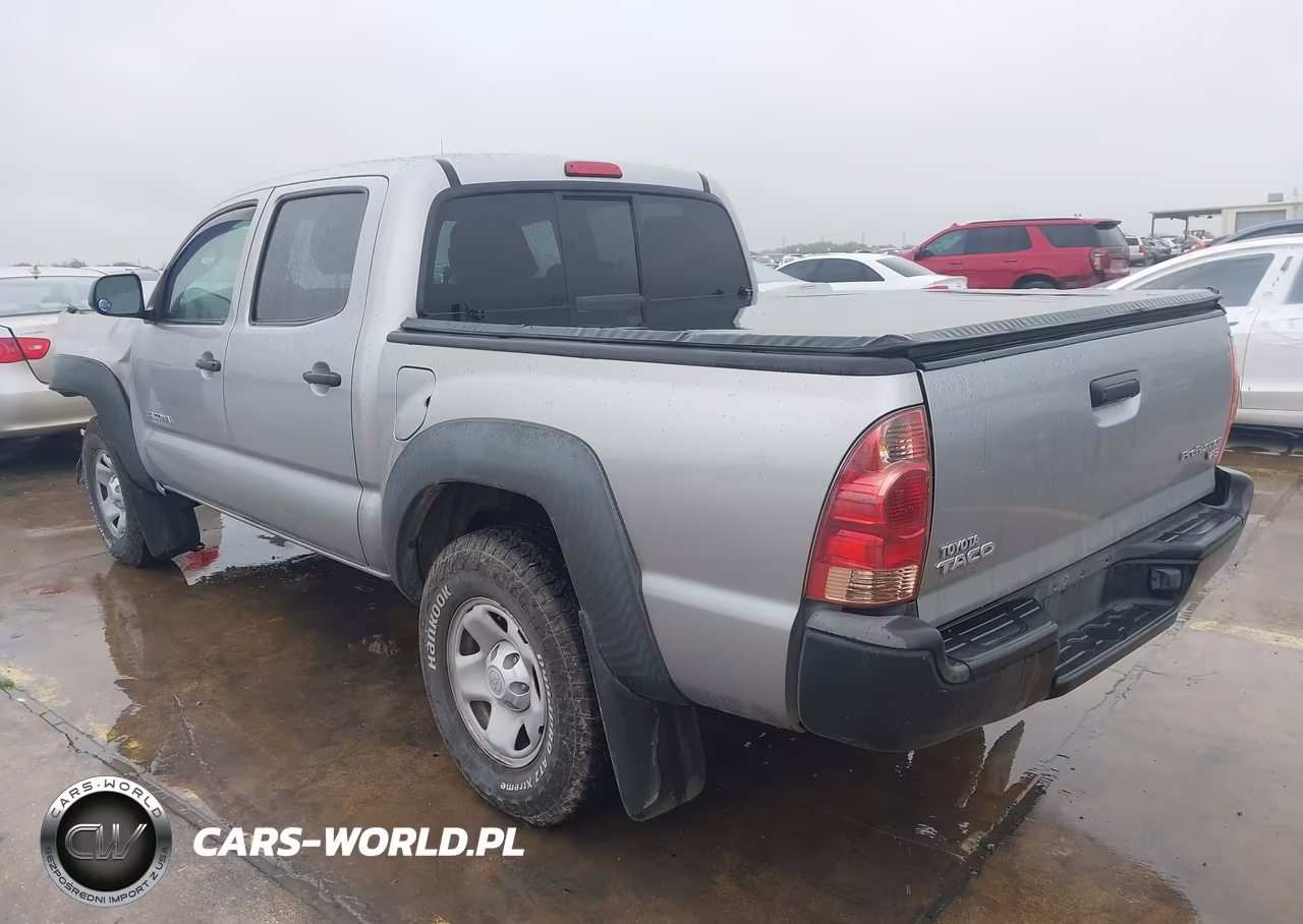 2014 Toyota Tacoma Prerunner V6 VIN:3TMJU4GN5EM161529 - 3