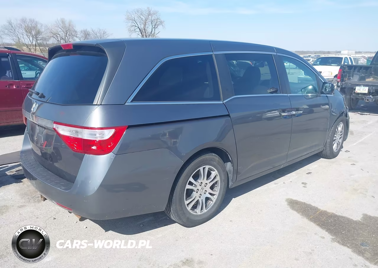 2013 Honda Odyssey Ex VIN:5FNRL5H48DB003450 - 4