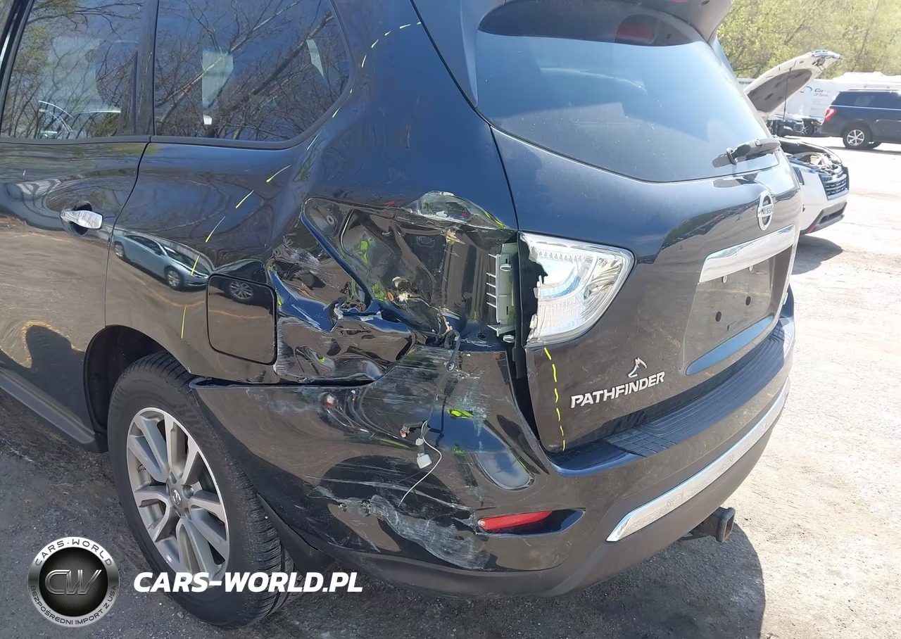 2015 Nissan Pathfinder S VIN:5N1AR2MM0FC621048 - 6