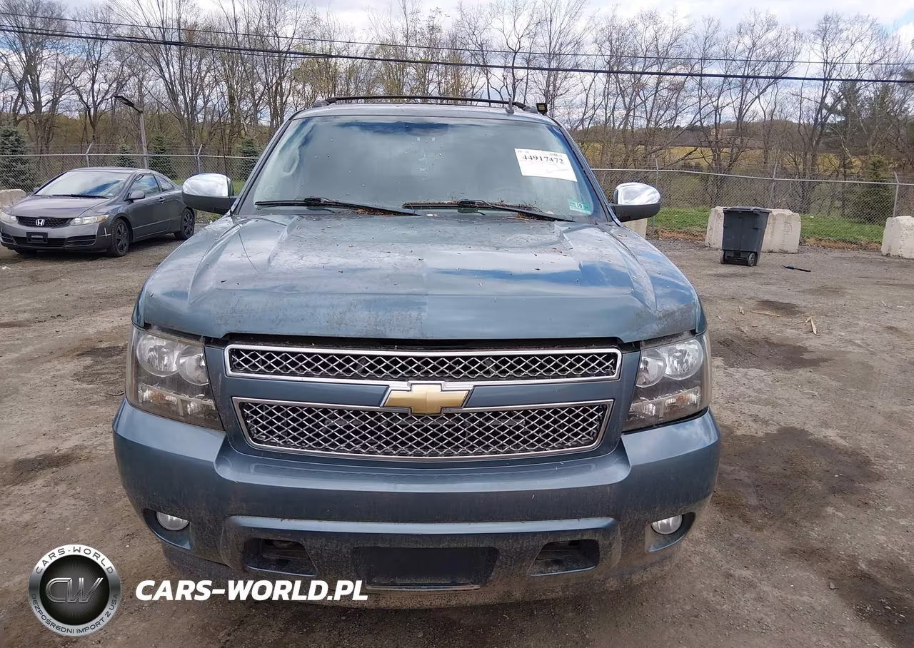 2011 Chevrolet Avalanche 1500 Ls VIN:3GNTKEE32BG377636 - 12