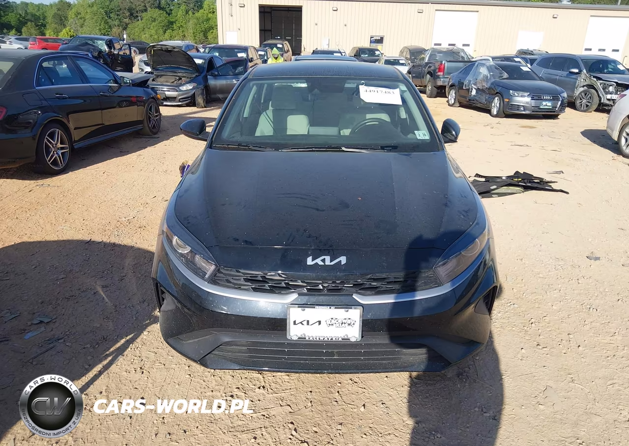 2023 Kia Forte Lxs VIN:3KPF24AD9PE590259 - 13