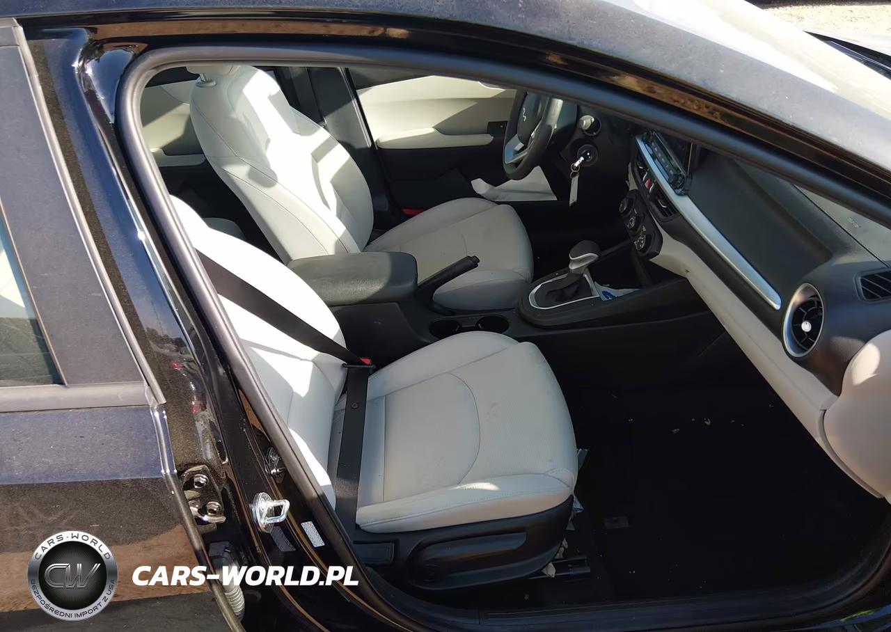 2023 Kia Forte Lxs VIN:3KPF24AD9PE590259 - 5