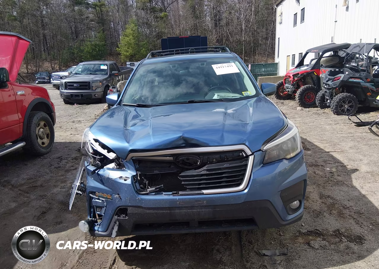 2021 Subaru Forester Premium VIN:JF2SKAFC5MH427824 - 12