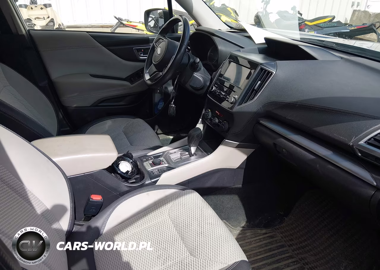 2021 Subaru Forester Premium VIN:JF2SKAFC5MH427824 - 5