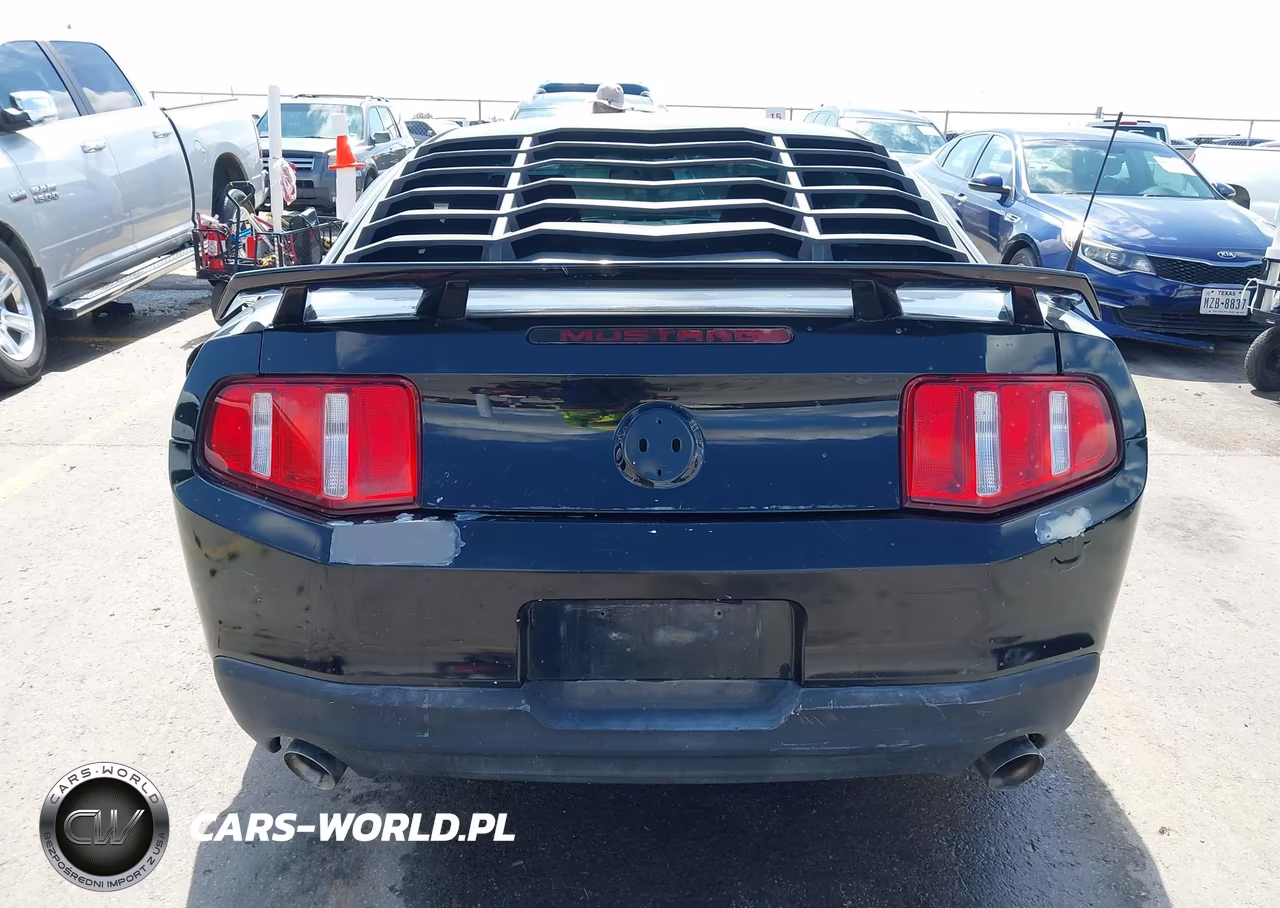2011 Ford Mustang V6 Premium VIN:1ZVBP8AM1B5103659 - 16
