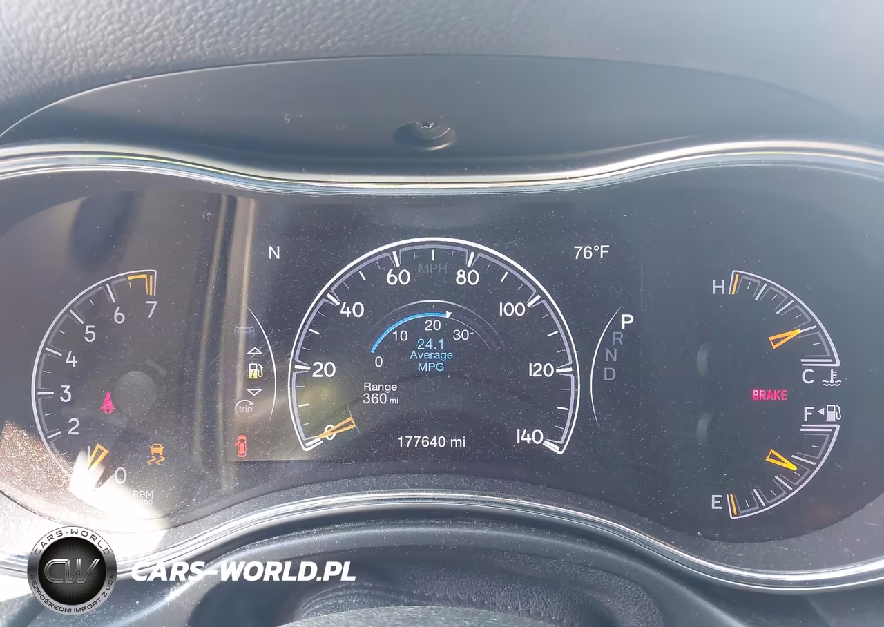 2019 Jeep Grand Cherokee Limited 4X2 VIN:1C4RJEBGXKC584176 - 7