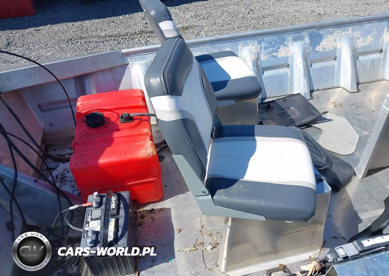 1998 Blazer Boat VIN:00000CJT20802F898 - 5