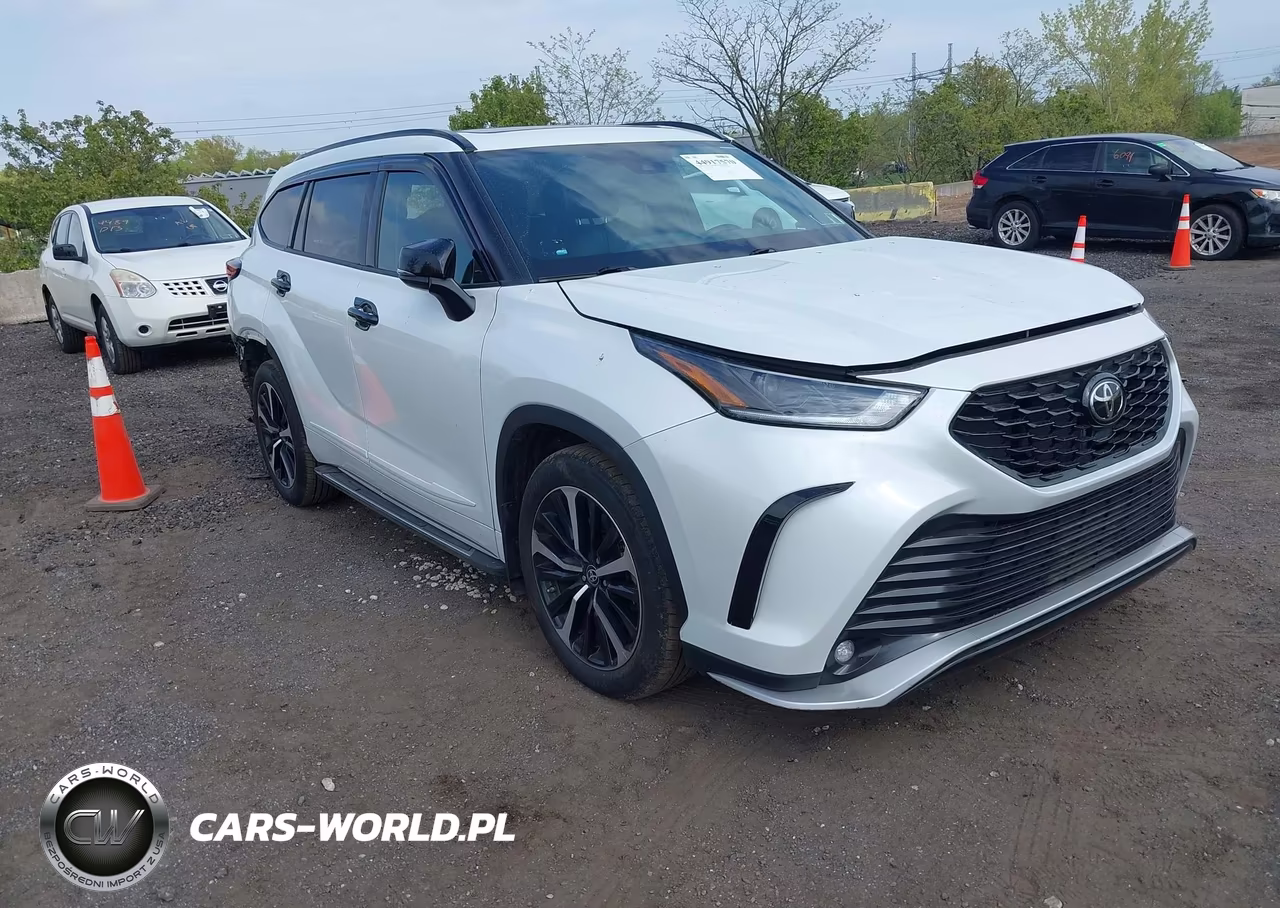 2022 Toyota Highlander Xse
