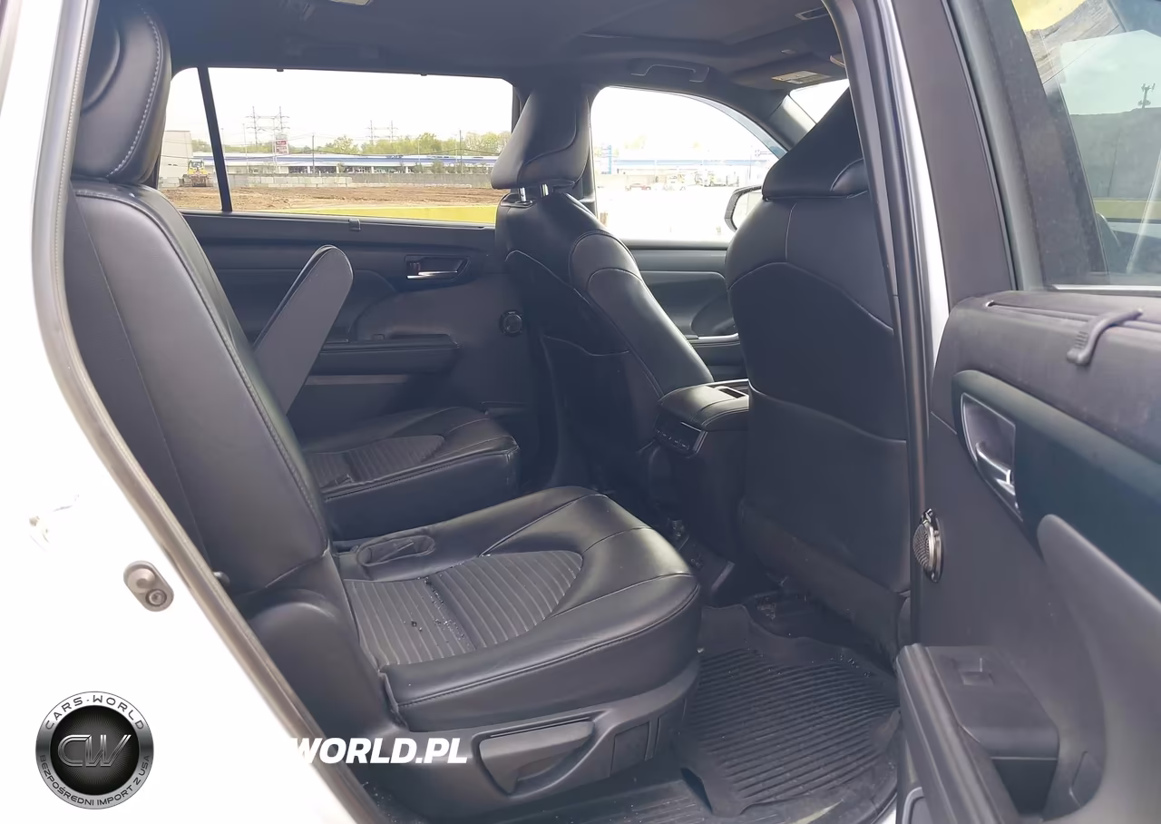 2022 Toyota Highlander Xse VIN:5TDLZRBH0NS241751 - 8