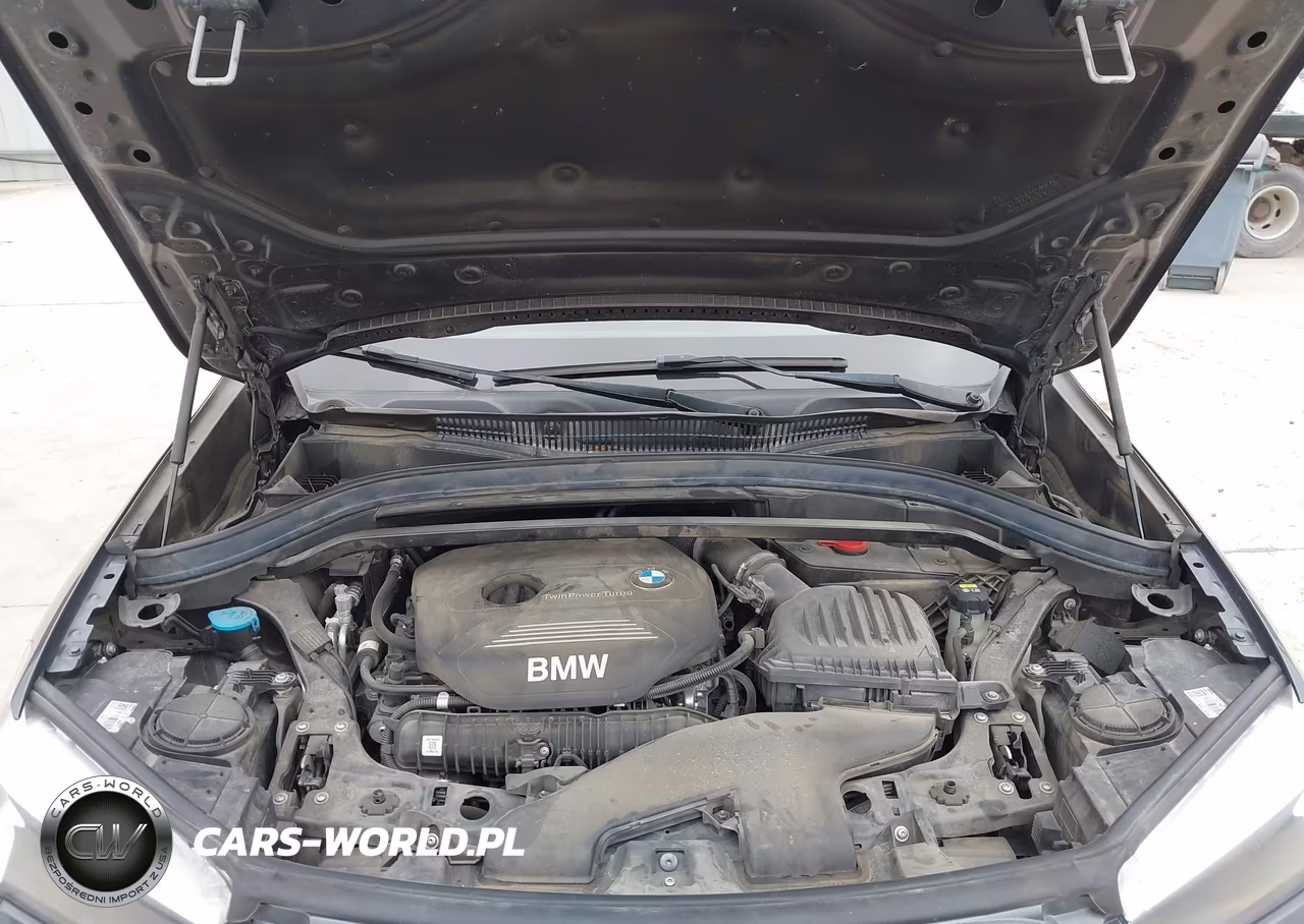 2018 BMW X1 Sdrive28I VIN:WBXHU7C35J5H39638 - 10