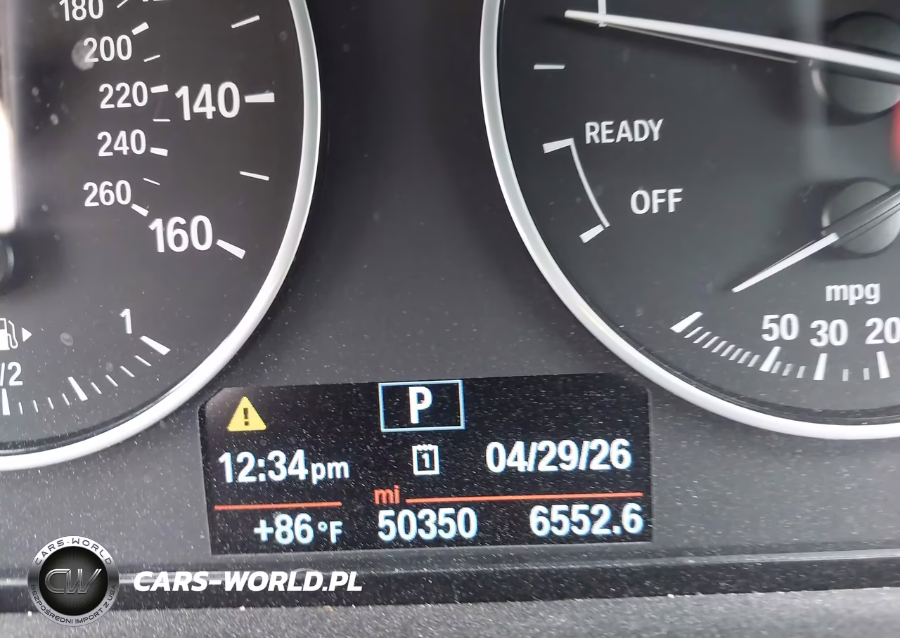 2018 BMW X1 Sdrive28I VIN:WBXHU7C35J5H39638 - 16
