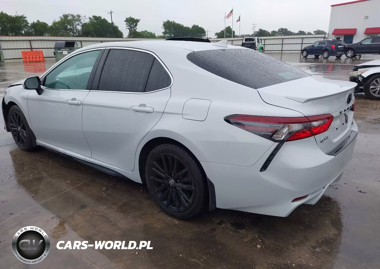 2022 Toyota Camry Se VIN:4T1G11AKXNU067525 - 3