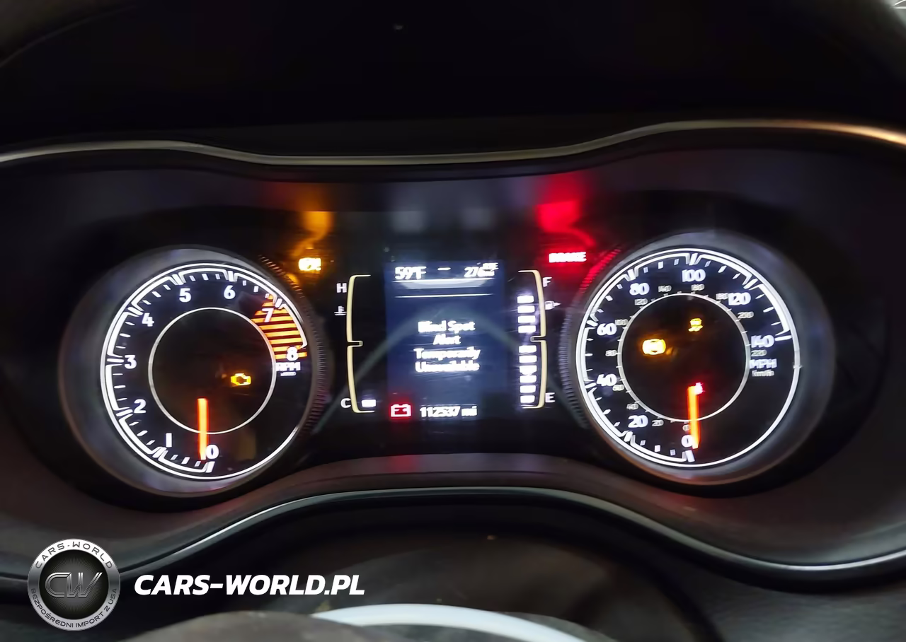 2019 Jeep Cherokee Latitude Plus 4X4 VIN:1C4PJMLX3KD417801 - 7