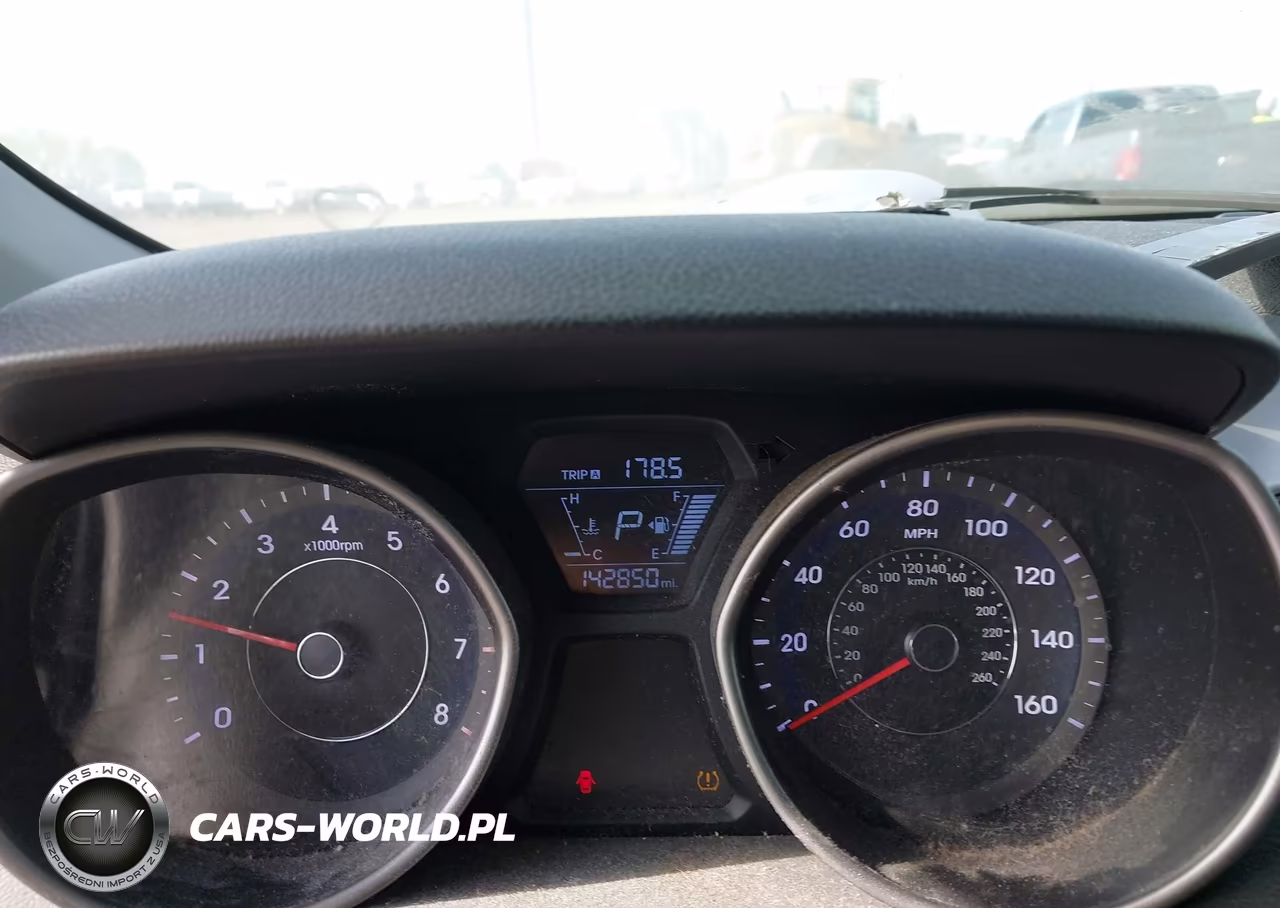 2016 Hyundai Elantra Se VIN:5NPDH4AE5GH673410 - 7