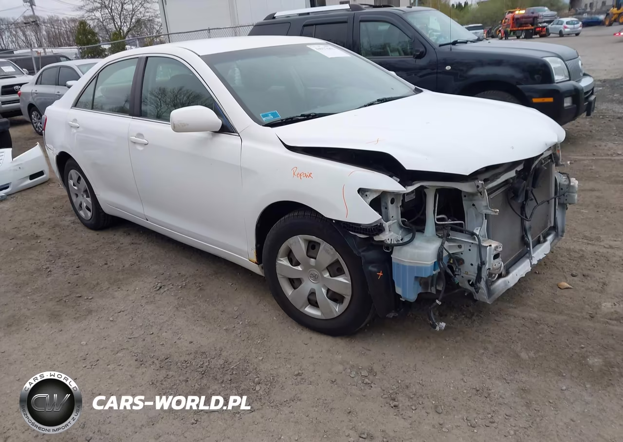 2007 Toyota Camry Le – zdjęcie 1 z 12