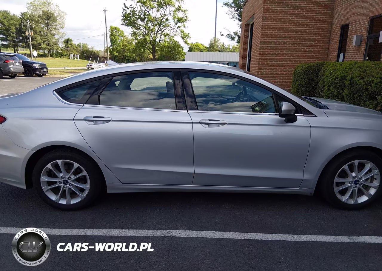 2019 Ford Fusion Hybrid Se VIN:3FA6P0LU3KR211481 - 13