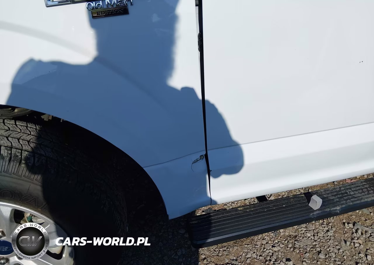 2020 Ford F150 Super Cab VIN:1FTEX1EB3LFA54296 - 17