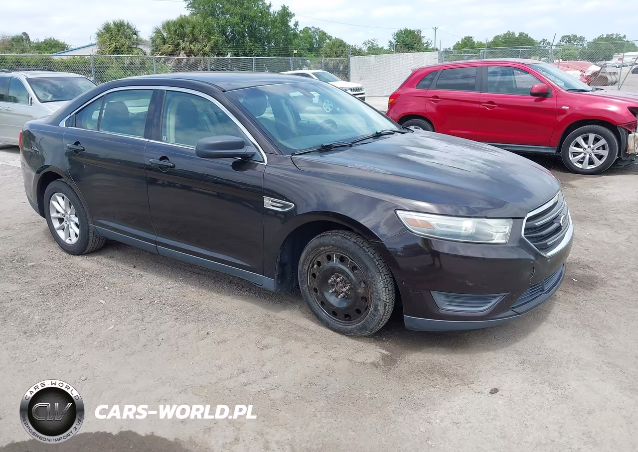2013 Ford Taurus Se