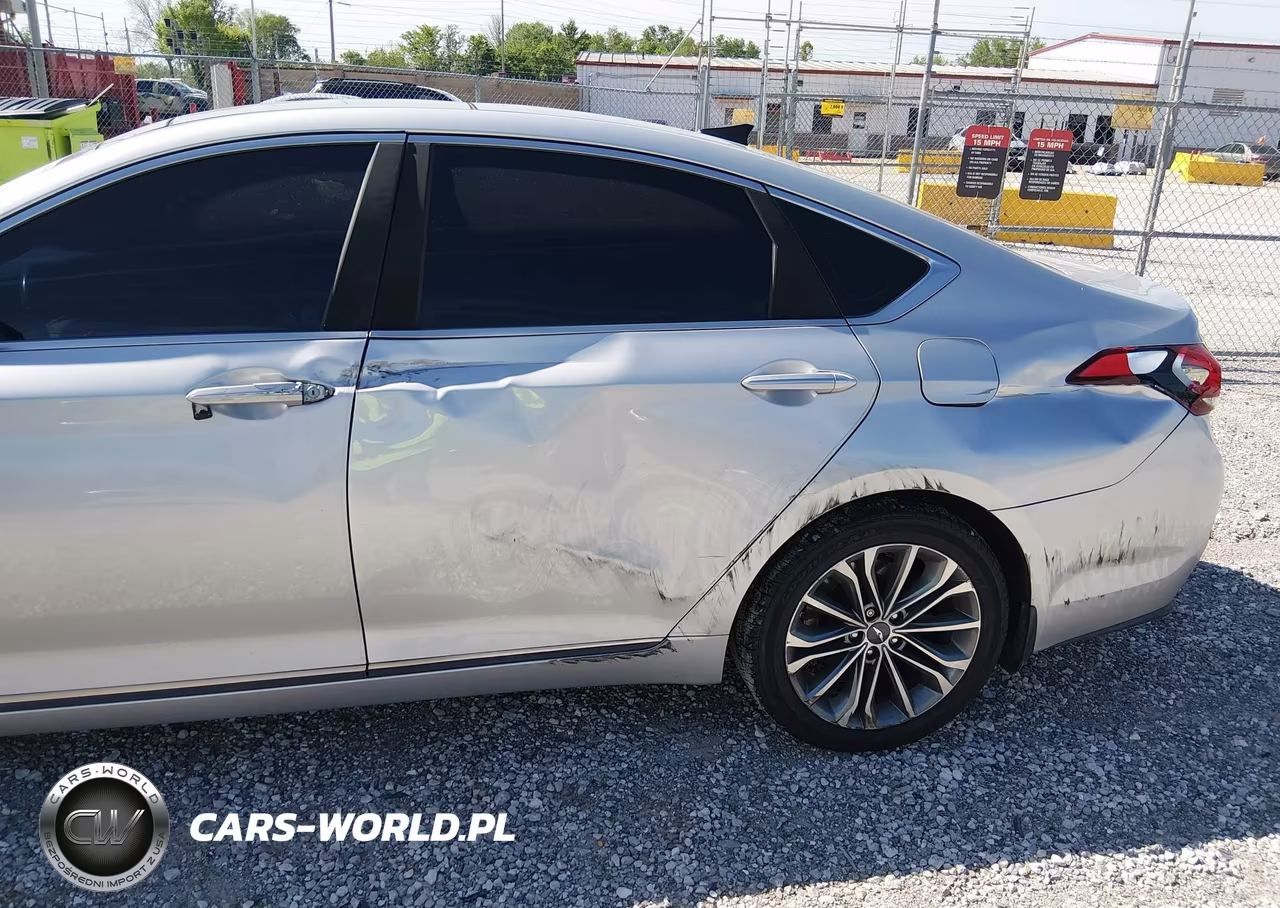 2015 Hyundai Genesis 3.8 VIN:KMHGN4JE9FU094278 - 6