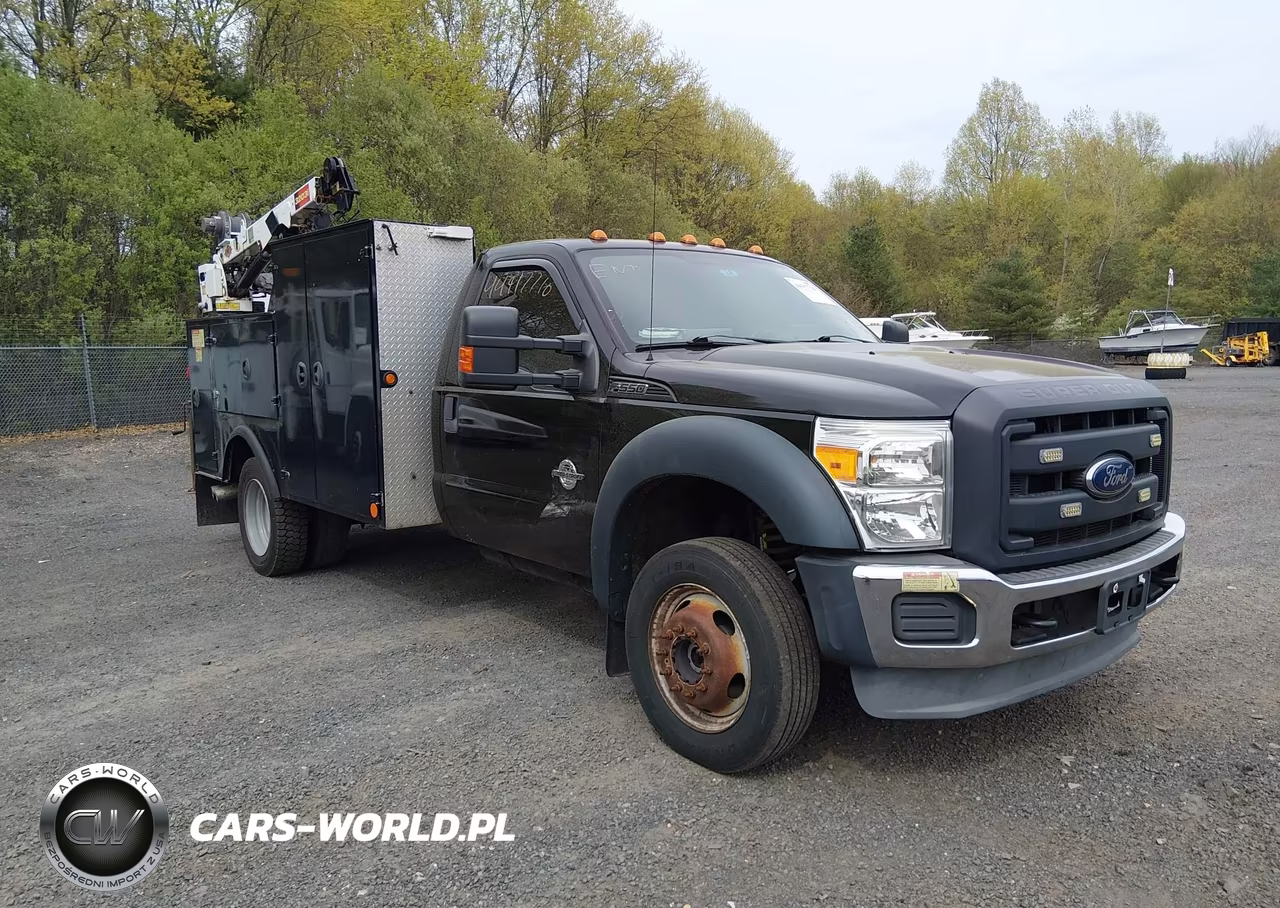 2012 Ford F-550 Chassis Xl