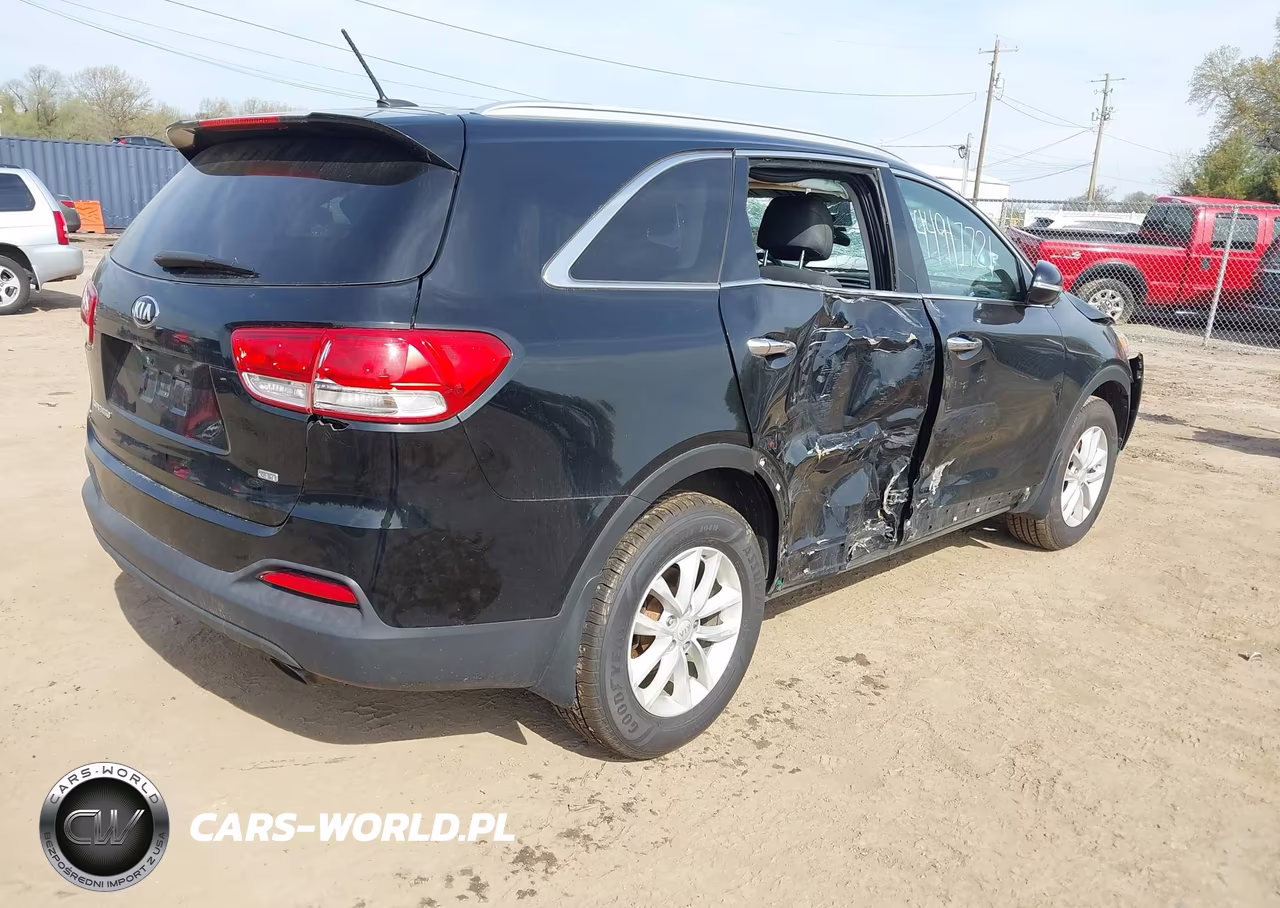2017 Kia Sorento 2.4L Lx VIN:5XYPG4A39HG331546 - 4