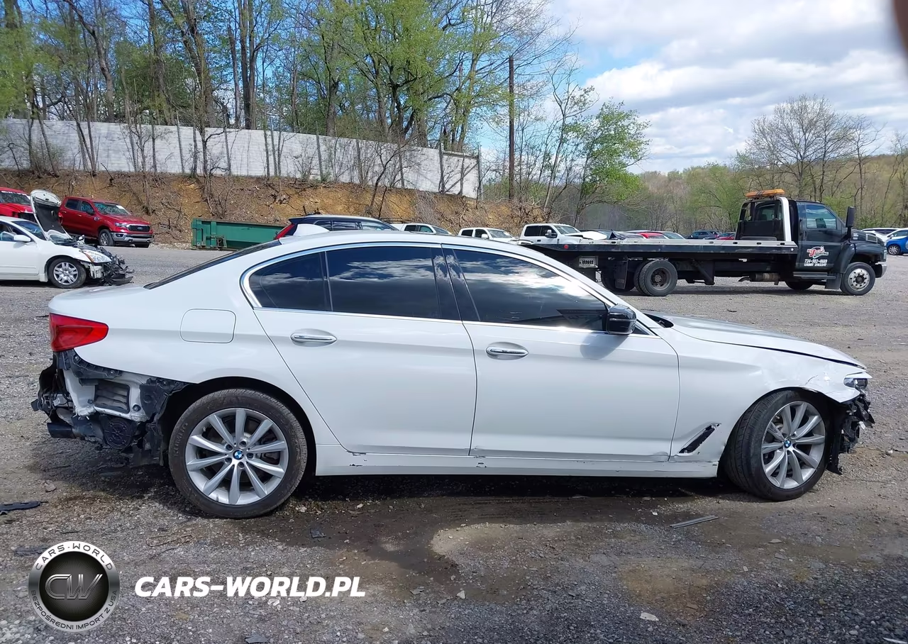 2018 BMW 530I xDrive VIN:WBAJA7C57JWA74337 - 13