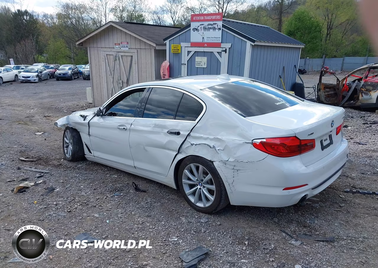 2018 BMW 530I xDrive VIN:WBAJA7C57JWA74337 - 3