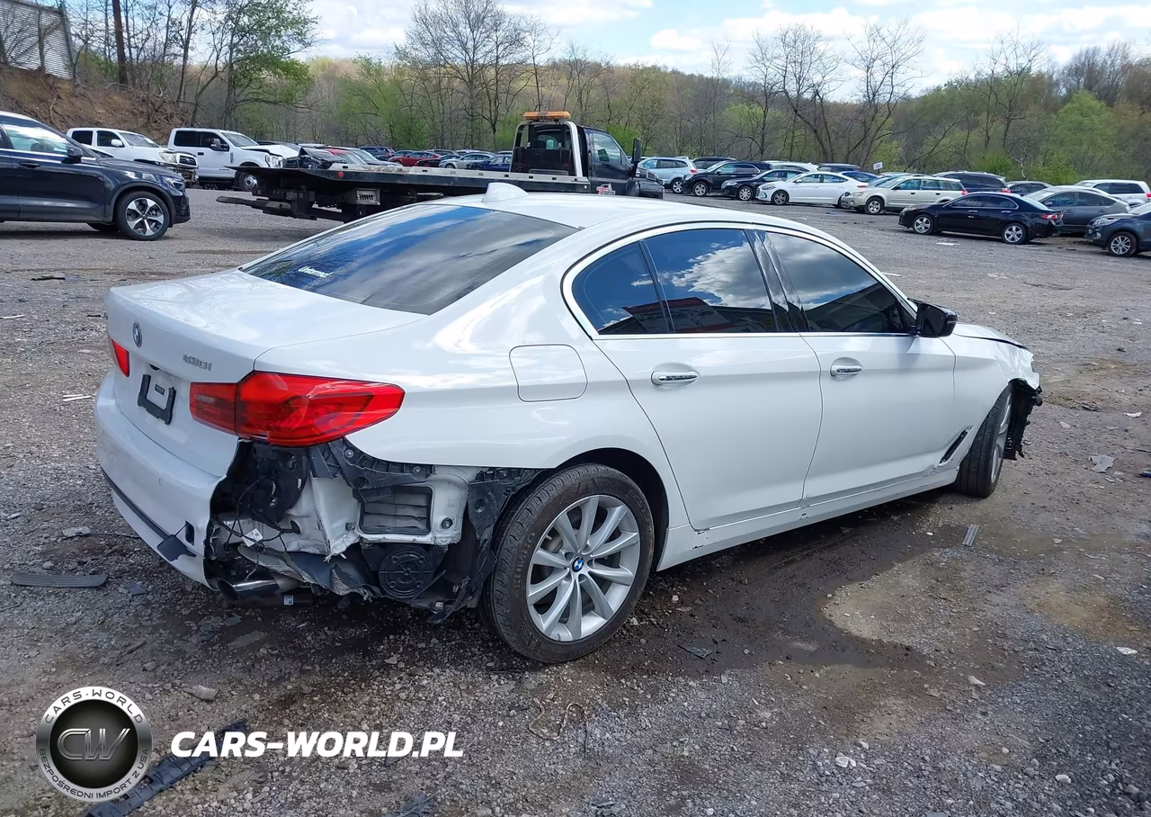 2018 BMW 530I xDrive VIN:WBAJA7C57JWA74337 - 4