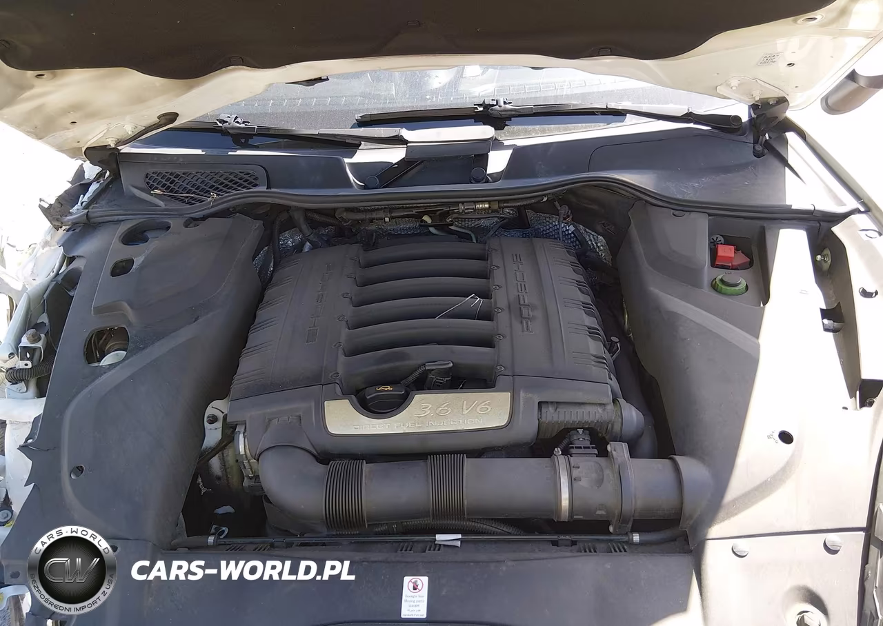 2016 Porsche Cayenne VIN:WP1AA2A28GKA12813 - 10