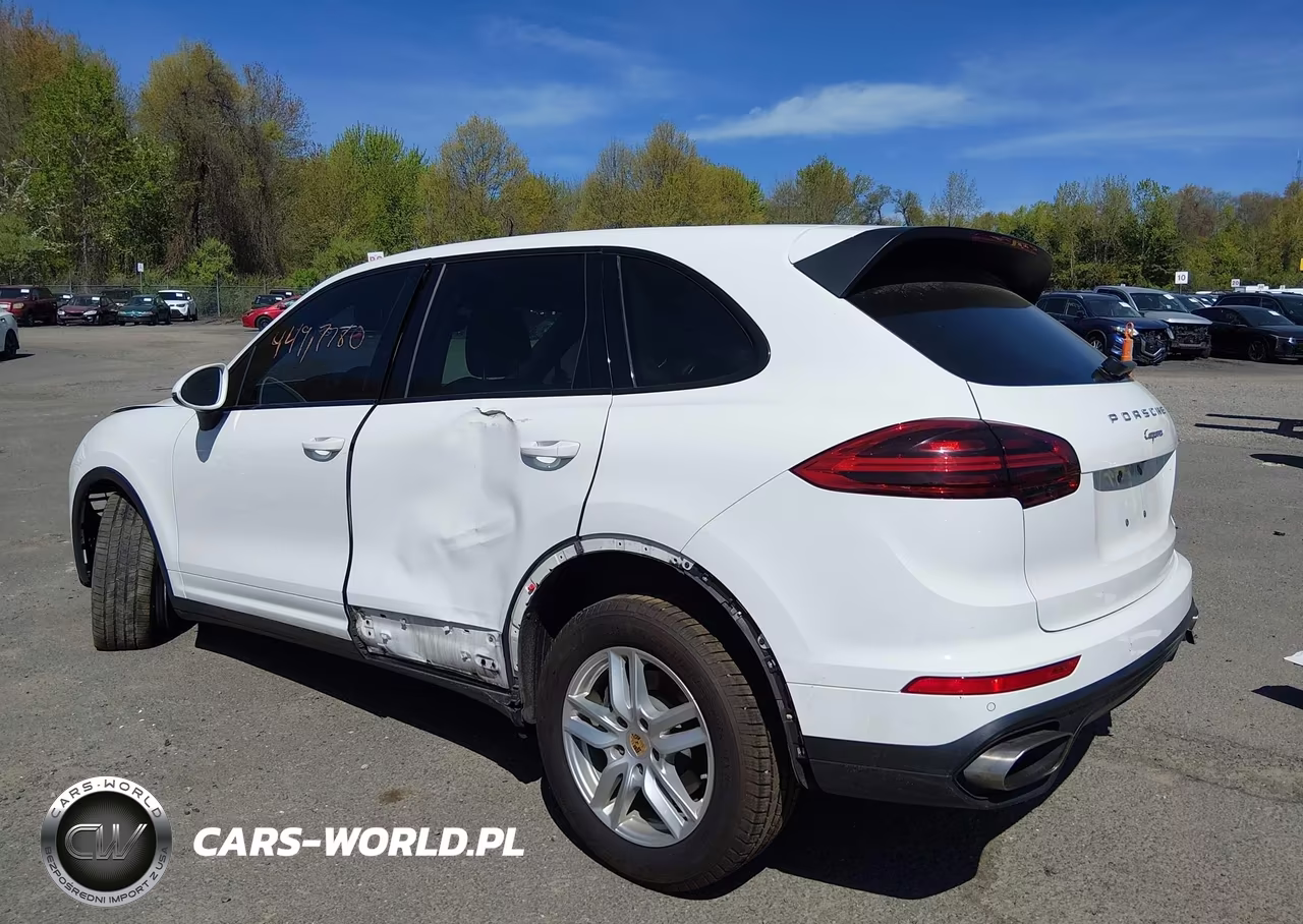 2016 Porsche Cayenne VIN:WP1AA2A28GKA12813 - 3
