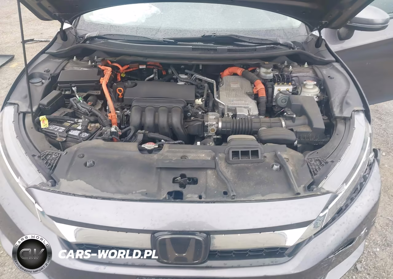 2018 Honda Clarity Plug-In Hybrid Touring VIN:JHMZC5F34JC021316 - 10