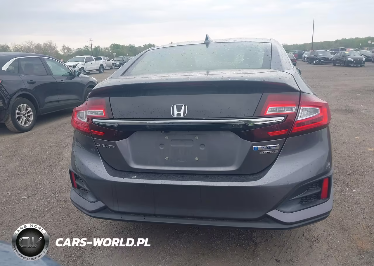 2018 Honda Clarity Plug-In Hybrid Touring VIN:JHMZC5F34JC021316 - 16