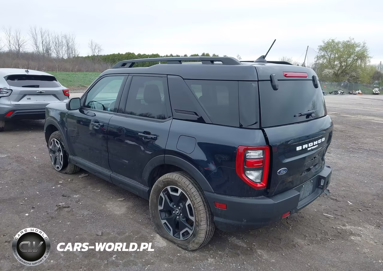 2022 Ford Bronco Sport Outer Banks VIN:3FMCR9C62NRD78735 - 3