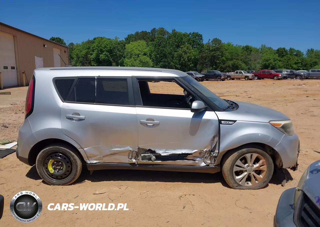 2015 Kia Soul + VIN:KNDJP3A57F7786617 - 13
