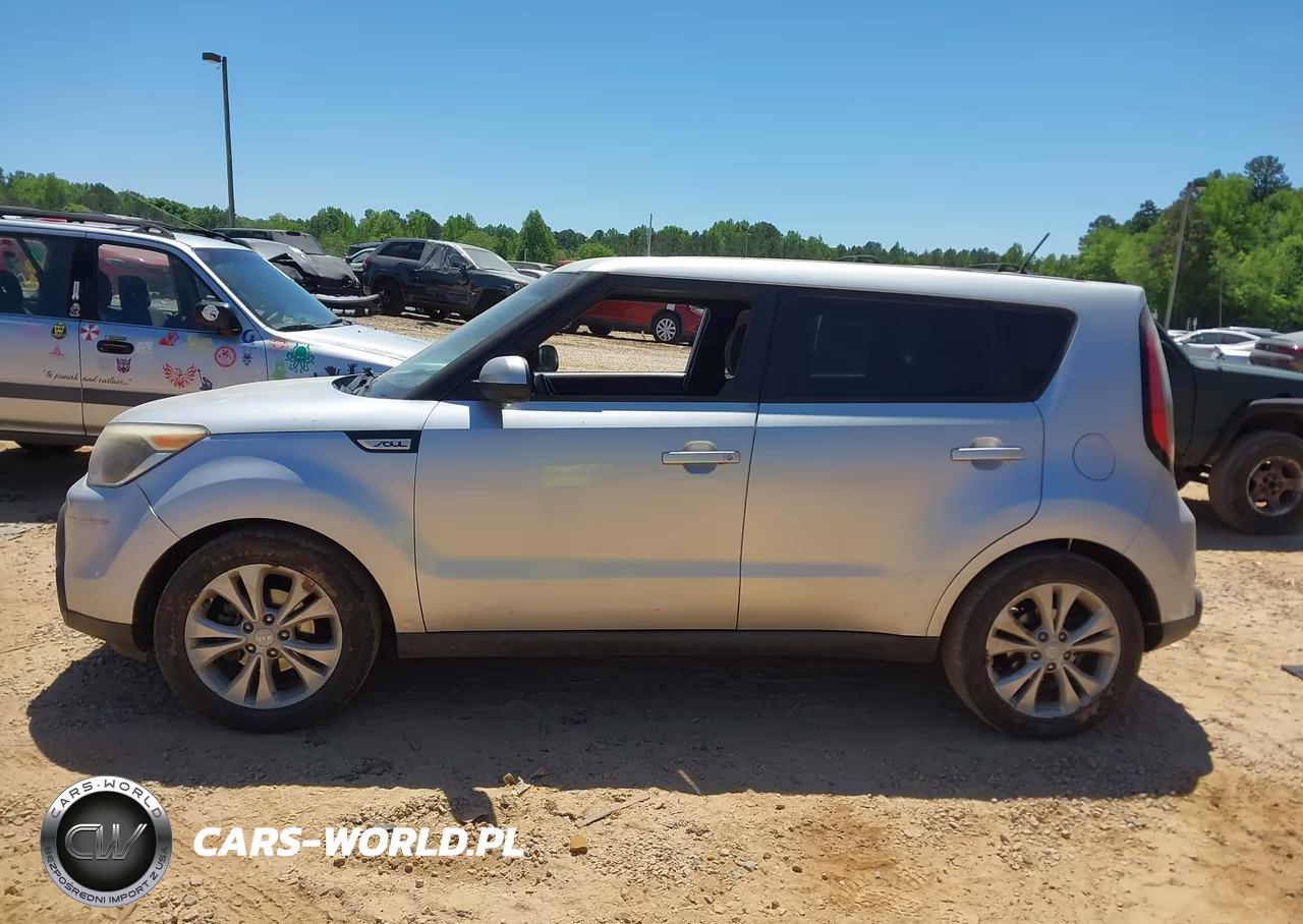 2015 Kia Soul + VIN:KNDJP3A57F7786617 - 14