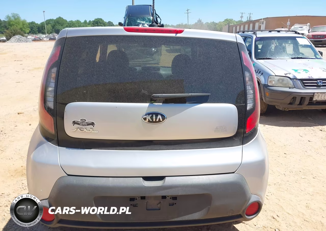 2015 Kia Soul + VIN:KNDJP3A57F7786617 - 16