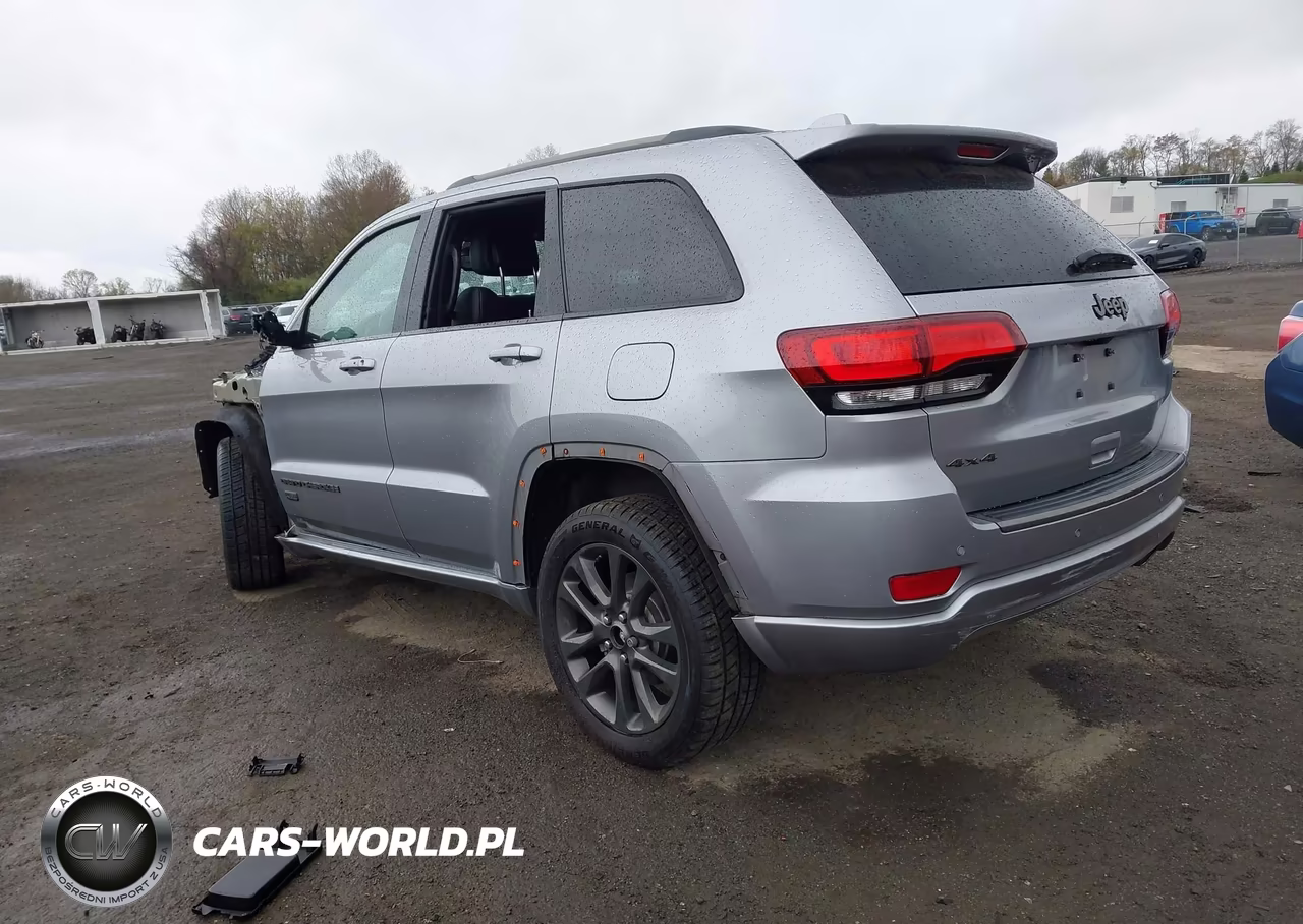 2017 Jeep Grand Cherokee Limited 75Th Anniversary Edition 4X4 VIN:1C4RJFBG2HC607349 - 3