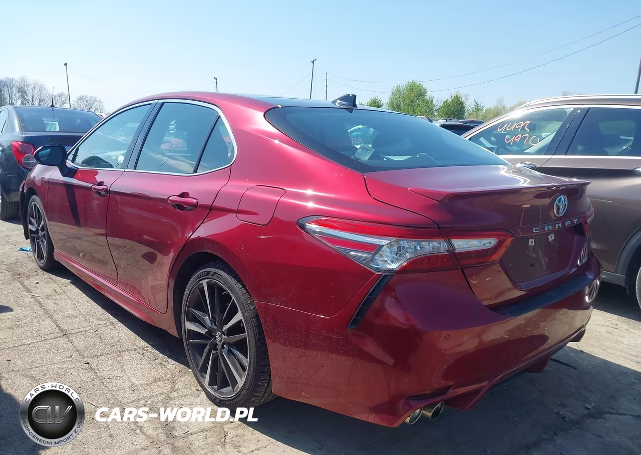 2018 Toyota Camry Xse V6 VIN:4T1BZ1HK6JU505668 - 3
