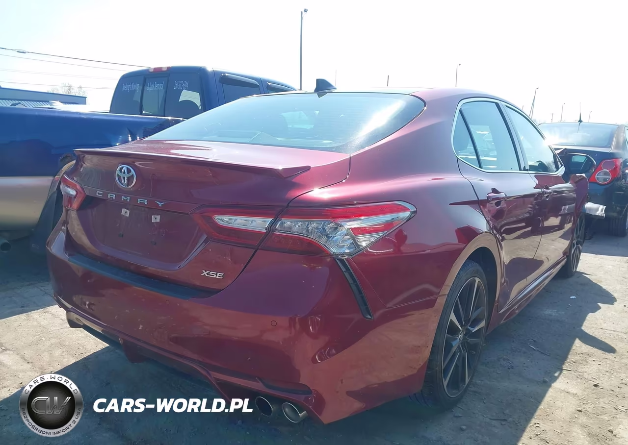 2018 Toyota Camry Xse V6 VIN:4T1BZ1HK6JU505668 - 4